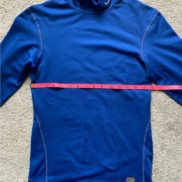 Nike Pro Combat - Base Layer - Men’s size Small bright blue - Picture 3 of 5